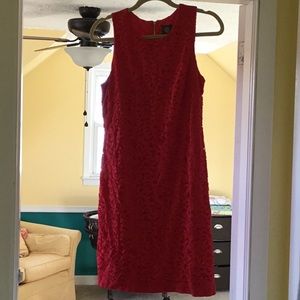 Sleeveless dress red